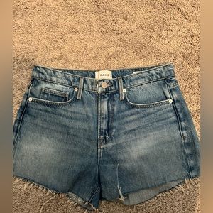 FRAME Le Brigitte frayed denim shorts sz 27